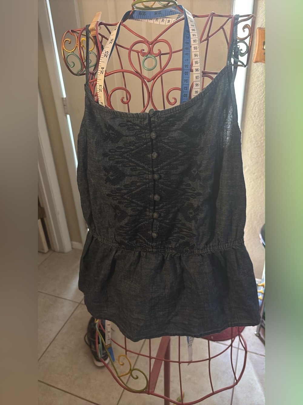 Arizona Jean Company Black Patterned Spaghetti Strap Peplum Camisole